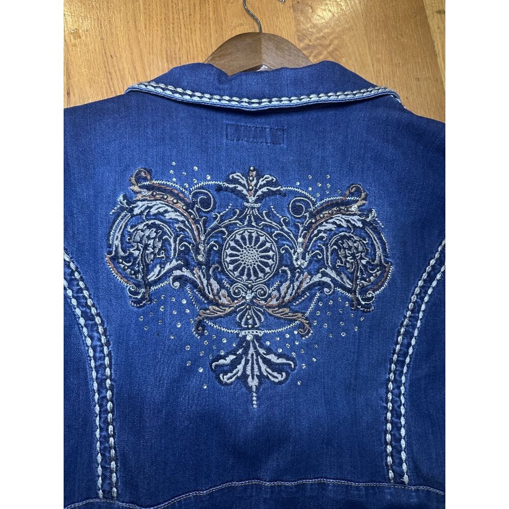 Emroidered Denim Jacket - Picture 7 of 13